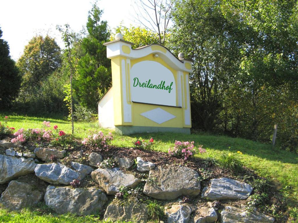 Dreilandhof Otel Fürstenfeld Dış mekan fotoğraf
