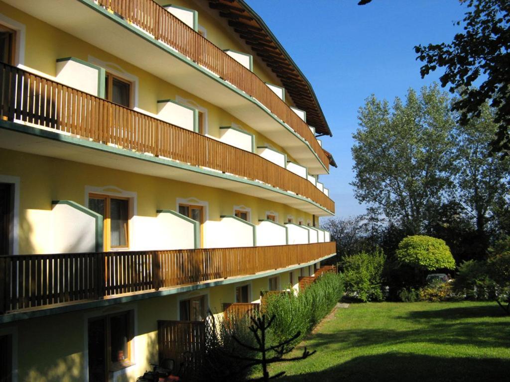 Dreilandhof Otel Fürstenfeld Dış mekan fotoğraf