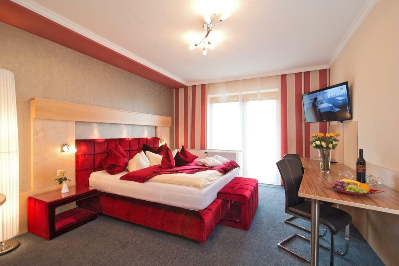 Dreilandhof Otel Fürstenfeld Dış mekan fotoğraf