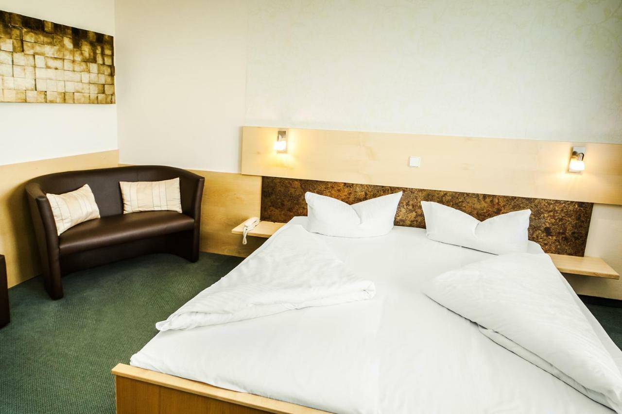 Dreilandhof Otel Fürstenfeld Dış mekan fotoğraf